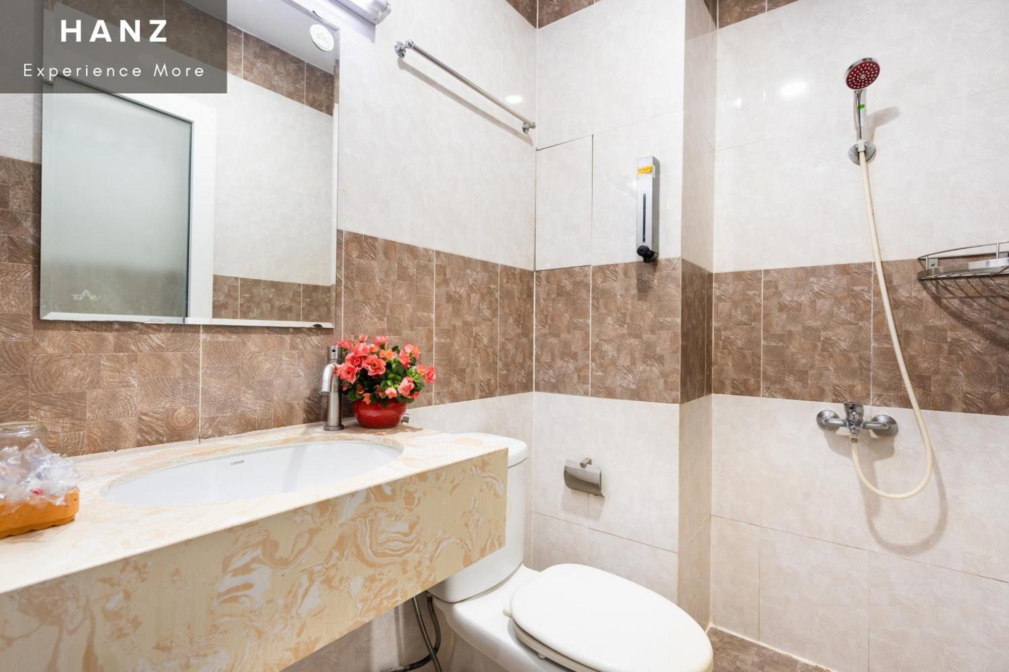 Hanz Queen Airport Hotel Saigon 호치민 객실 사진