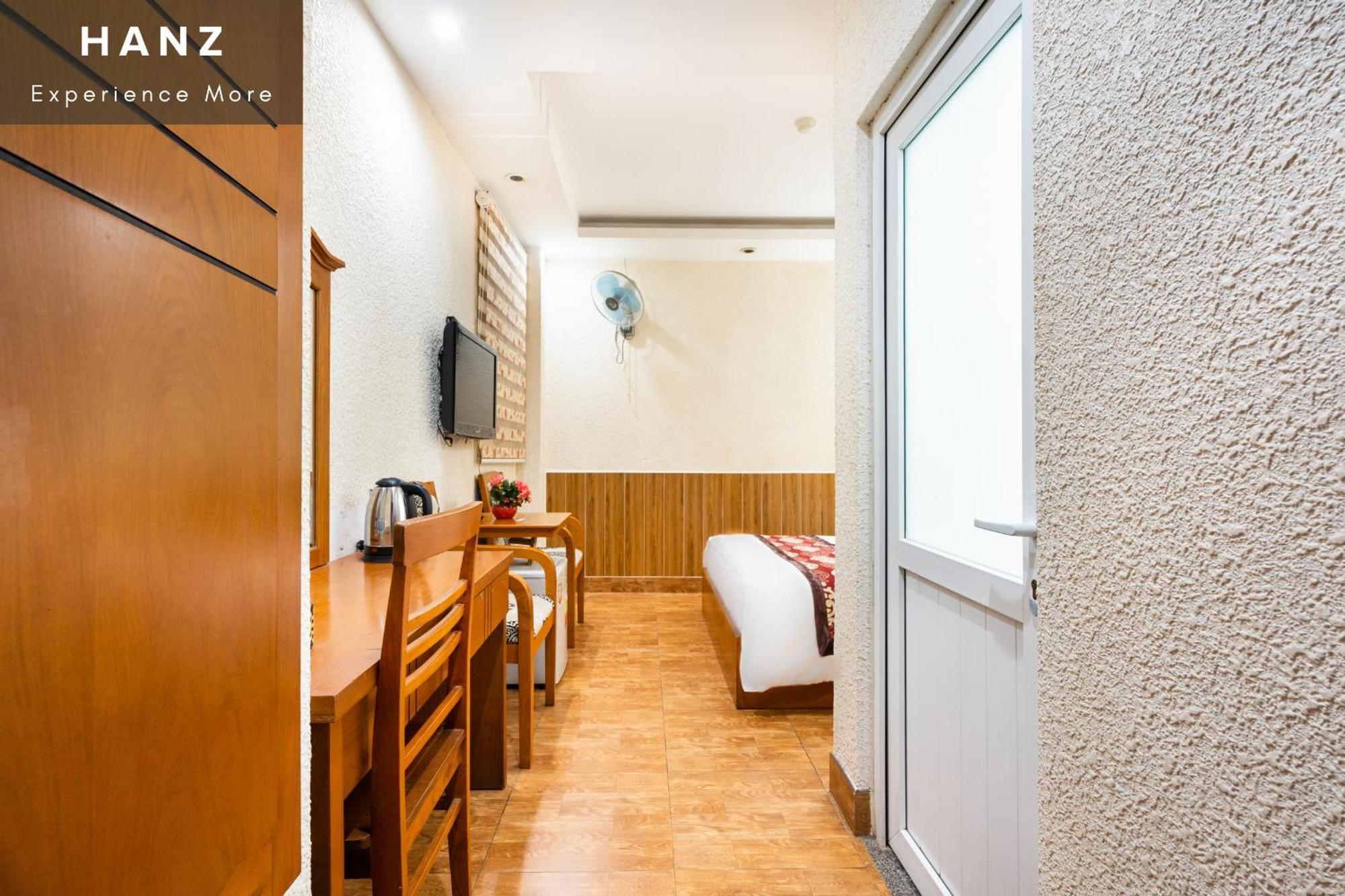 Hanz Queen Airport Hotel Saigon 호치민 객실 사진